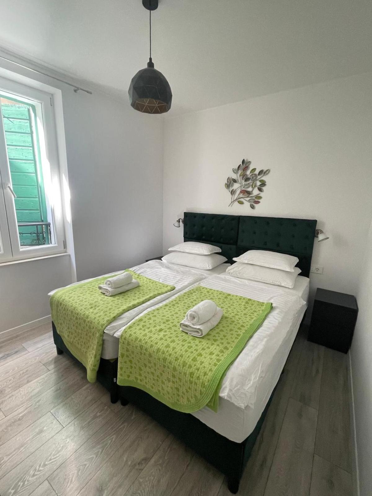 Julija Palace Apartman